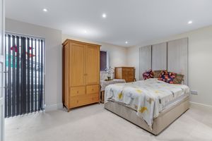 Photo 22- click for photo gallery